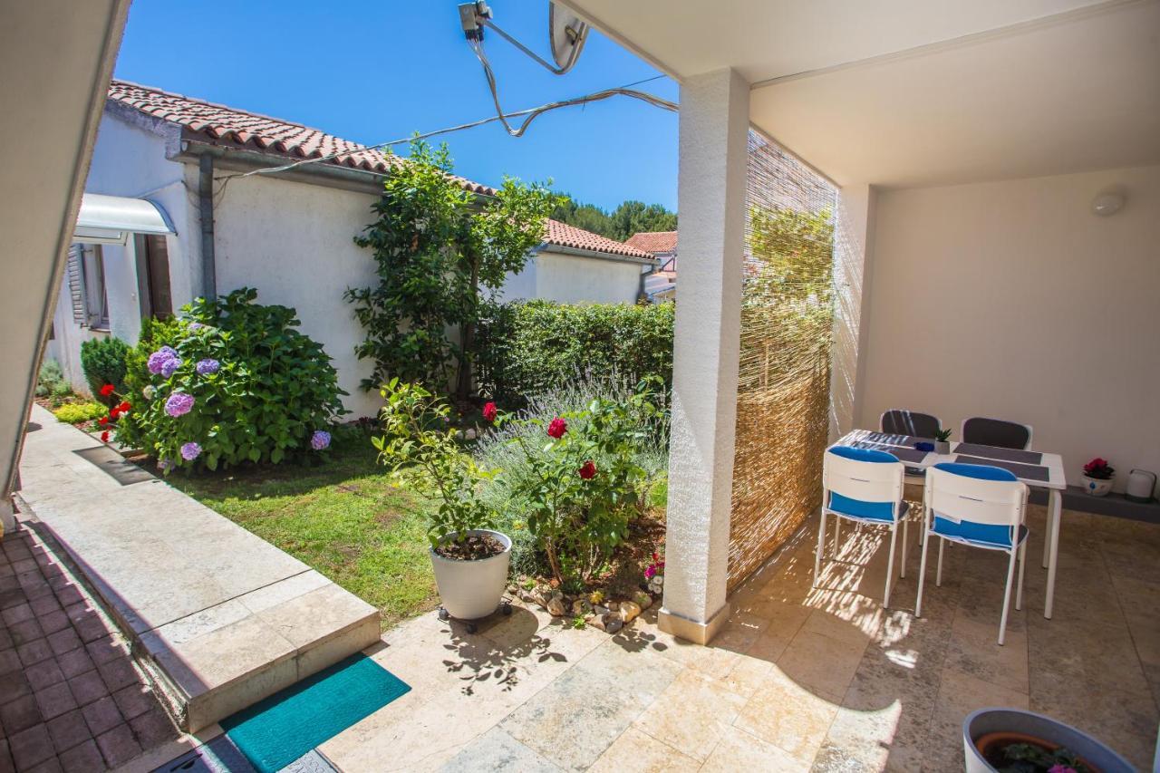 Apartment Rosse Πόρετς Εξωτερικό φωτογραφία